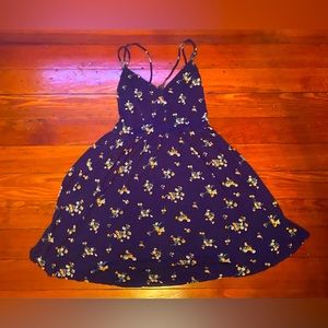 Sweet Navy Floral Mini Dress in size MEDIUM